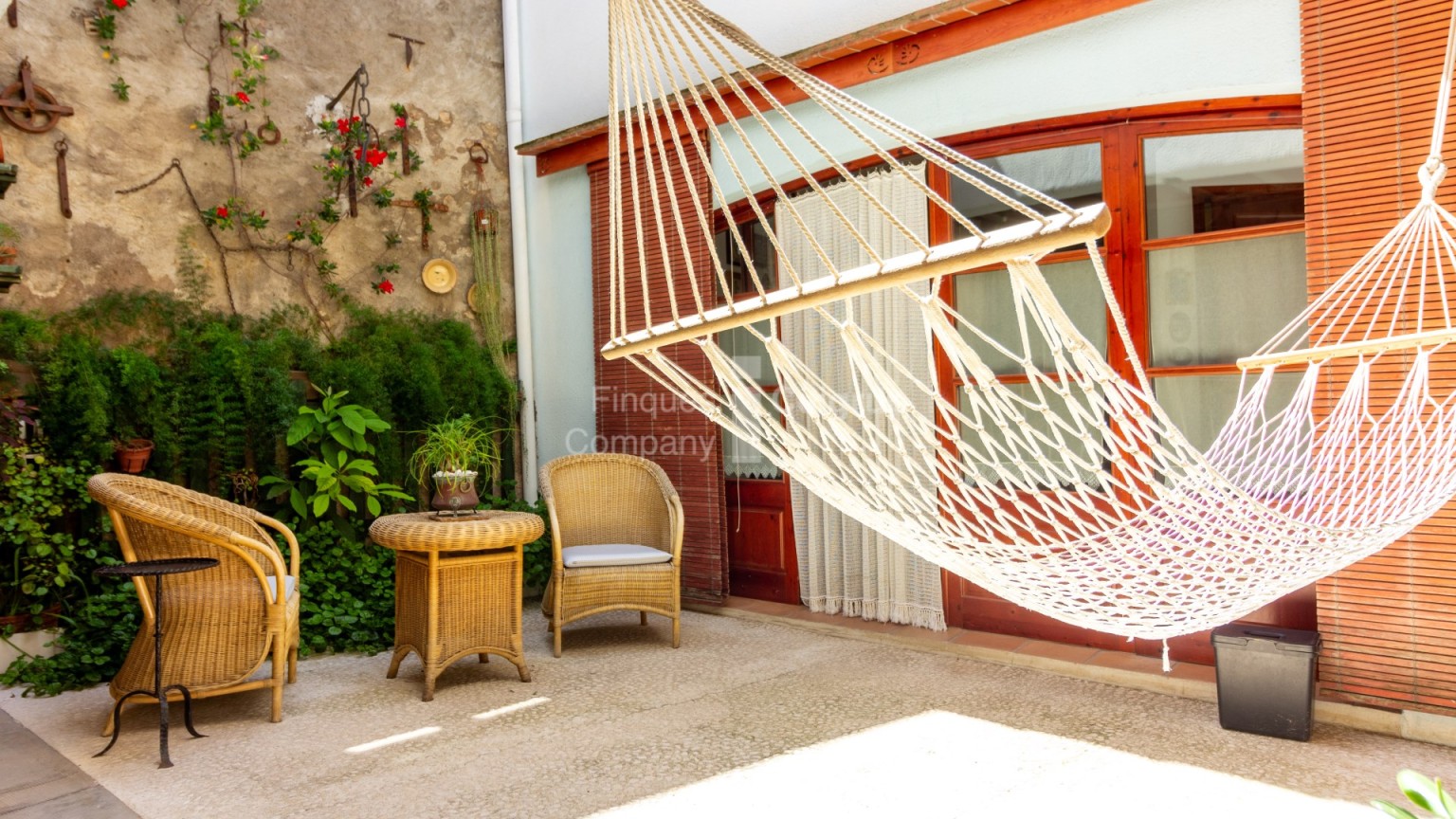 Casa en venta,  con encanto, en el centro histórico de Castelló d´Empúries  