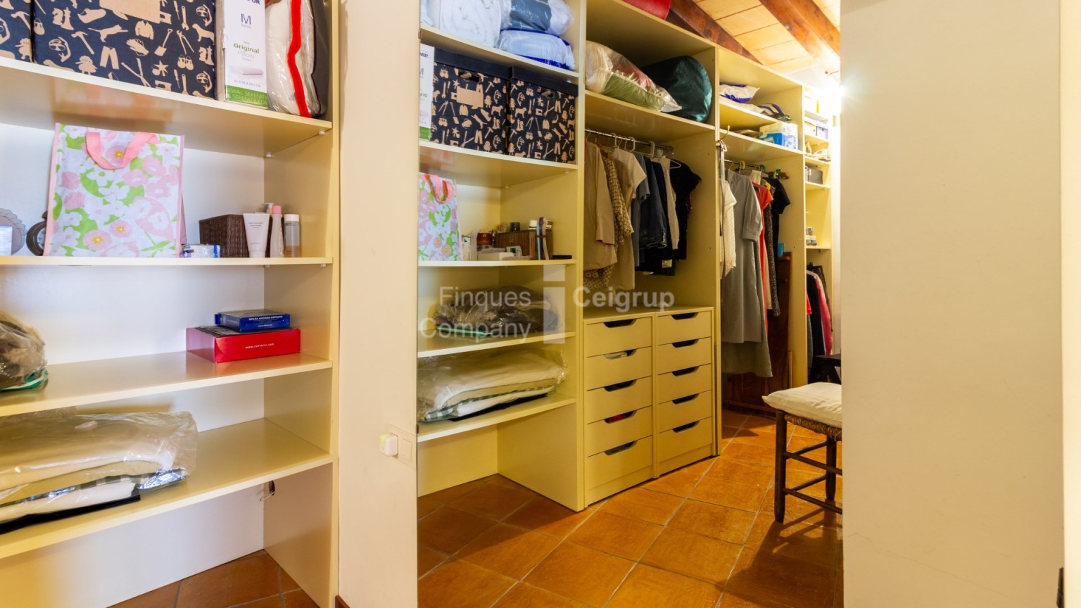 Casa en venta,  con encanto, en el centro histórico de Castelló d´Empúries  