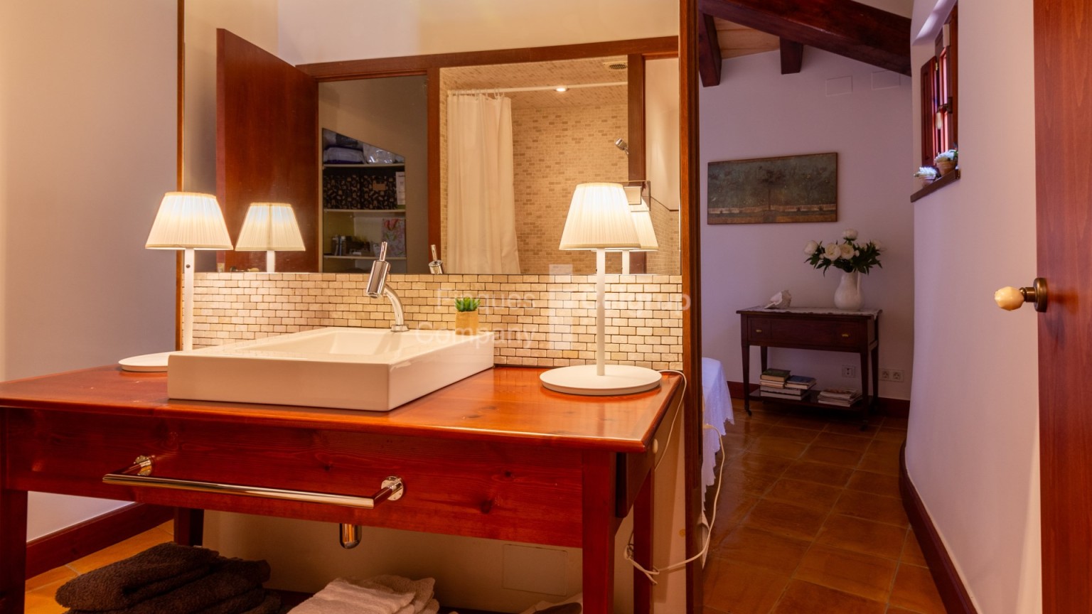 Casa en venta,  con encanto, en el centro histórico de Castelló d´Empúries  