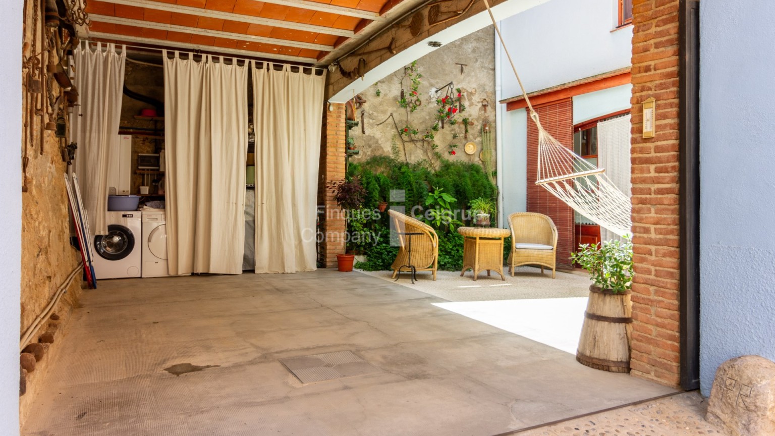 Casa en venta,  con encanto, en el centro histórico de Castelló d´Empúries  