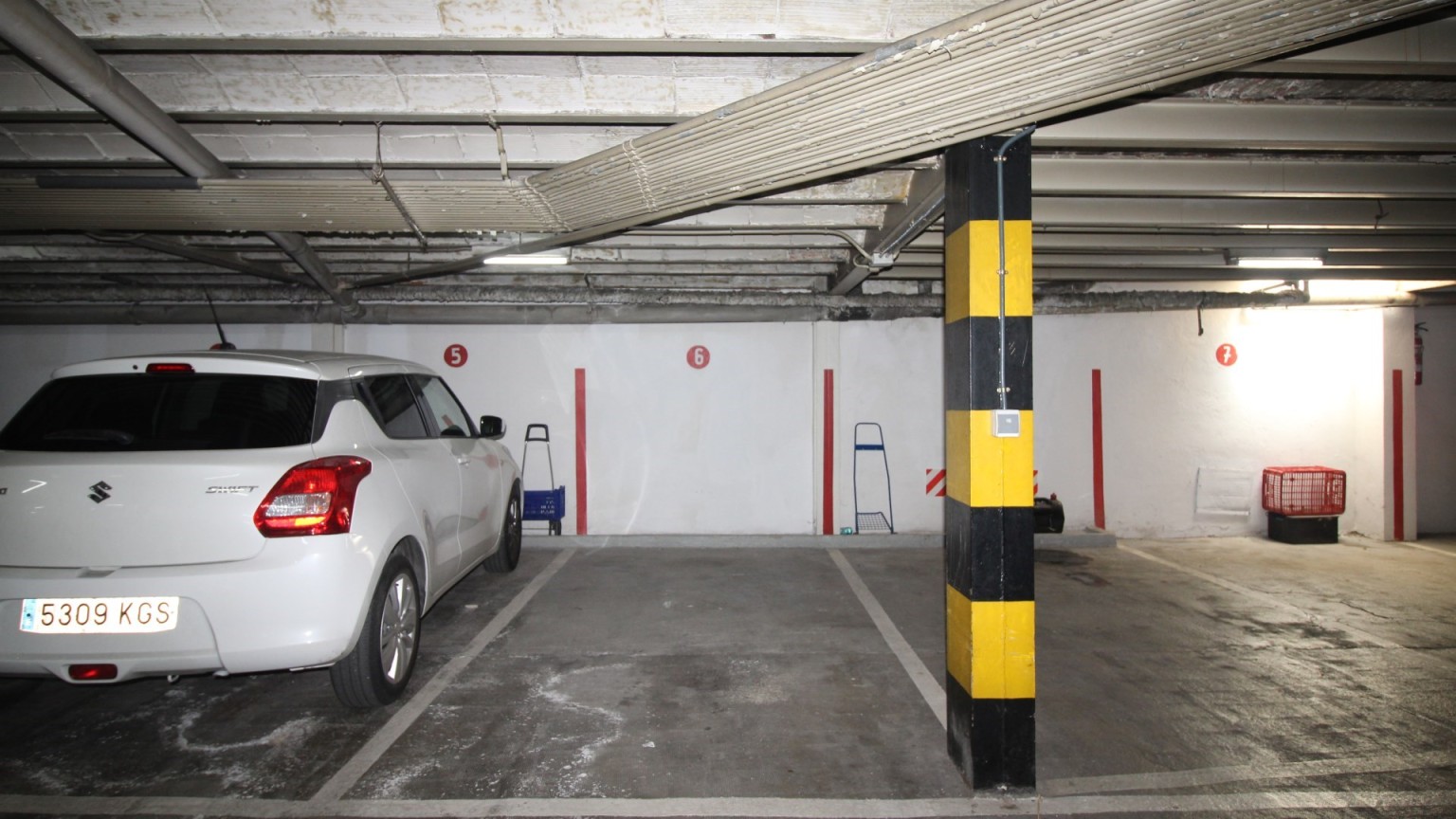 Piso en venta en el centro de Figueres, con parking incluido