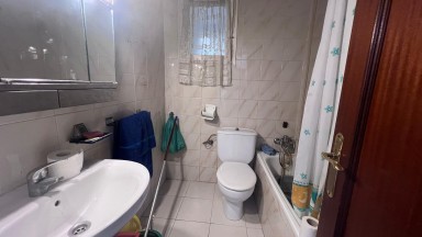 Piso en venta en la población de Lloret de Mar situado en segunda línea de mar.