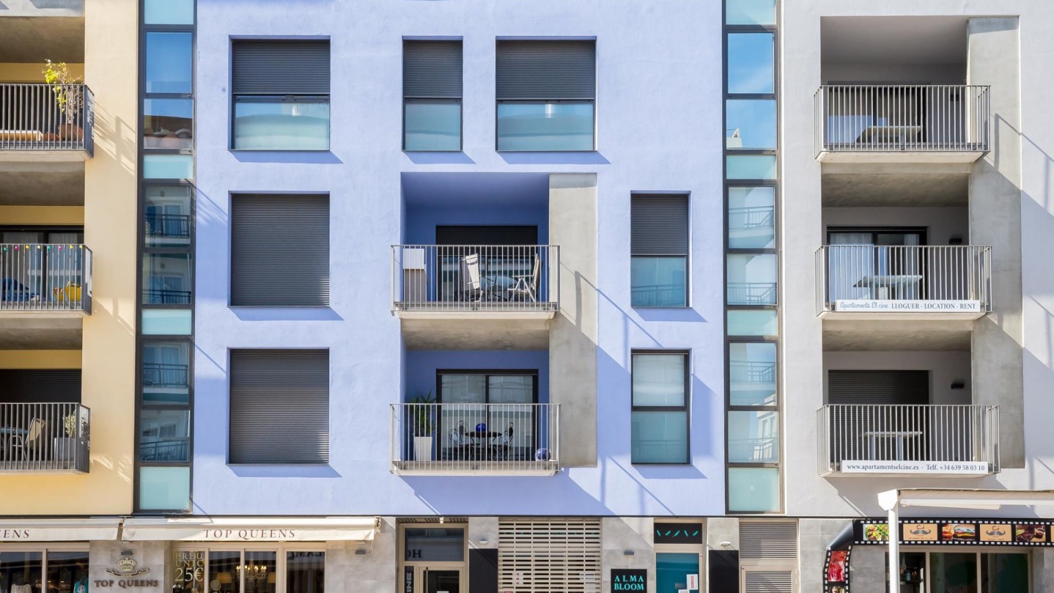 Appartement central à Roses, près de la plage et avec vue sur la mer. AVEC LICENCE TOURISTIQUE