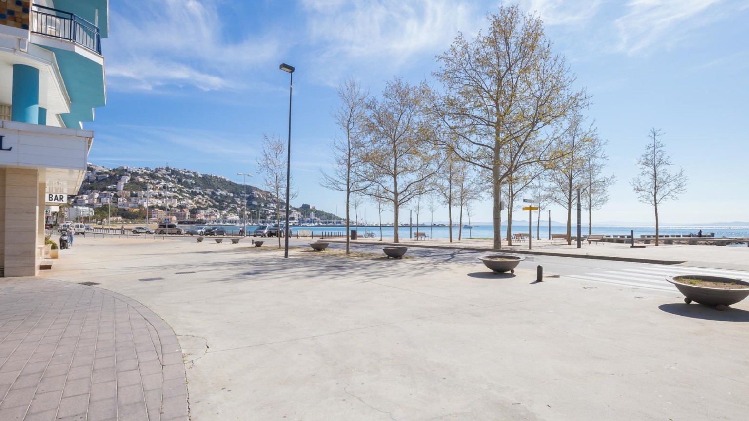 Appartement central à Roses, près de la plage et avec vue sur la mer. AVEC LICENCE TOURISTIQUE