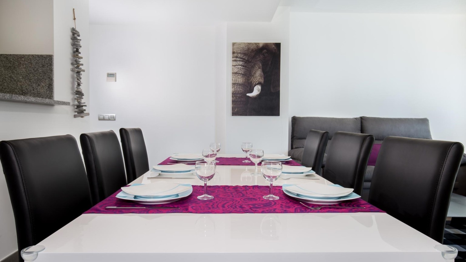 Appartement central à Roses, près de la plage et avec vue sur la mer. AVEC LICENCE TOURISTIQUE