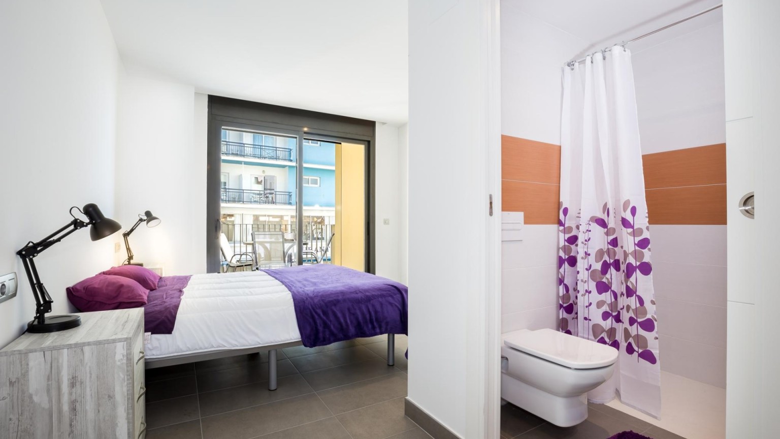 Appartement central à Roses, près de la plage et avec vue sur la mer. AVEC LICENCE TOURISTIQUE