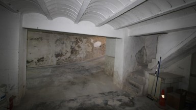 Local en venta para uso polivalente, a pocos metros del centro de Figueres
