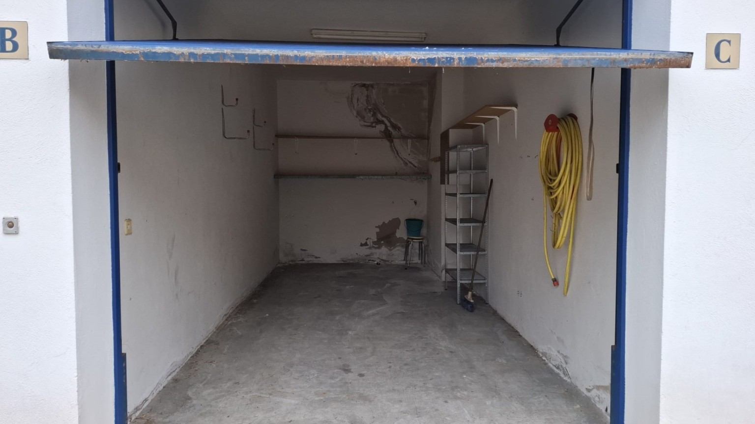 Garage fermé en vente à Les Carboneres