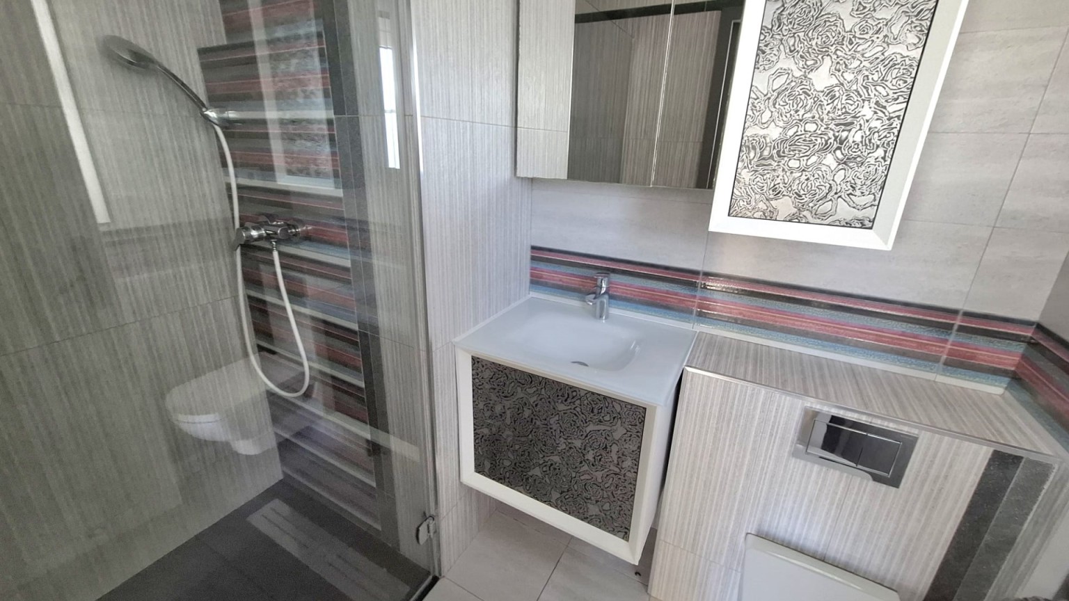 Bonita casa en alquiler, únicamente para contrato de temporada de segunda residencia, en Llançà