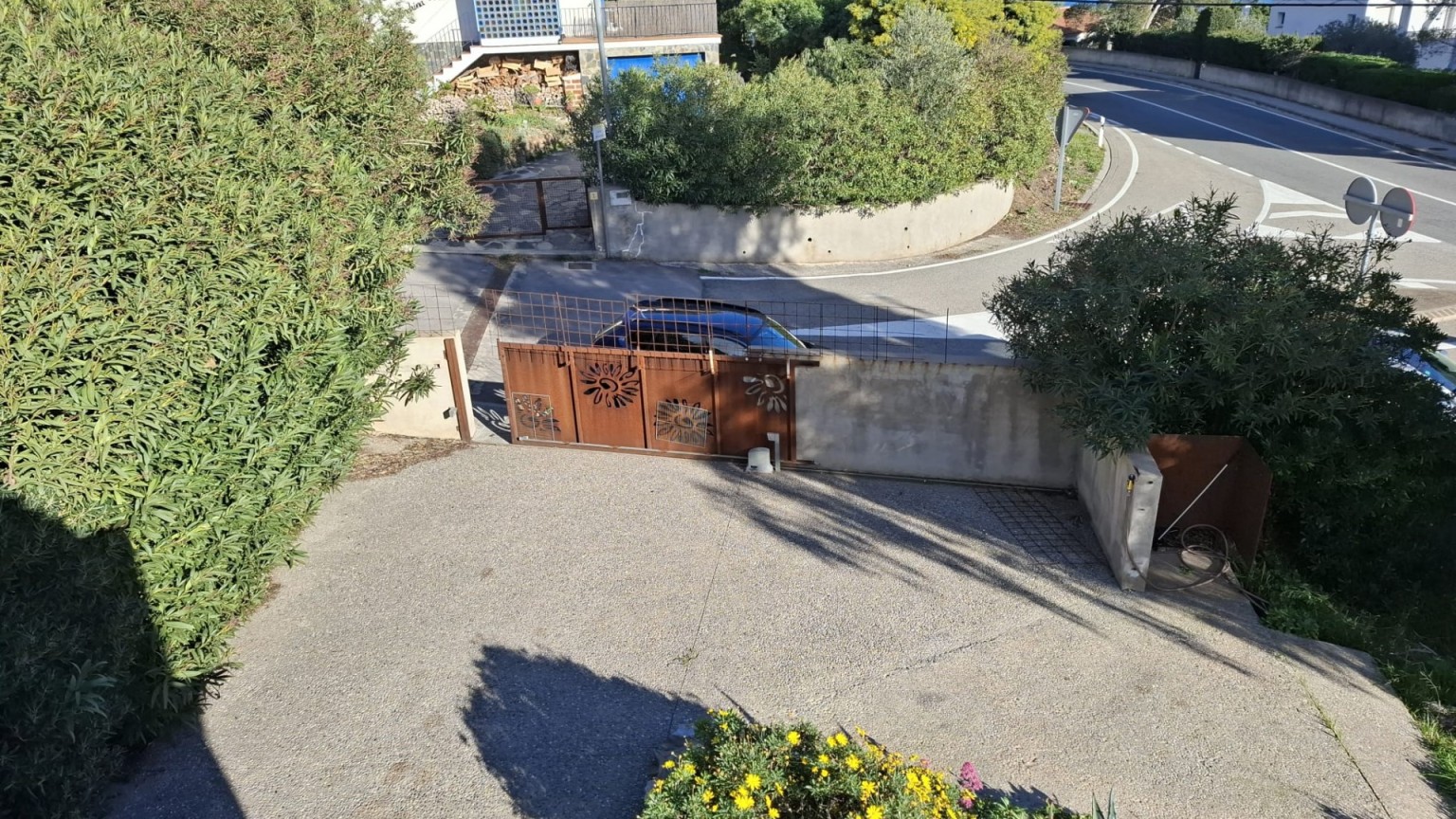 Bonita casa en alquiler, únicamente para contrato de temporada de segunda residencia, en Llançà