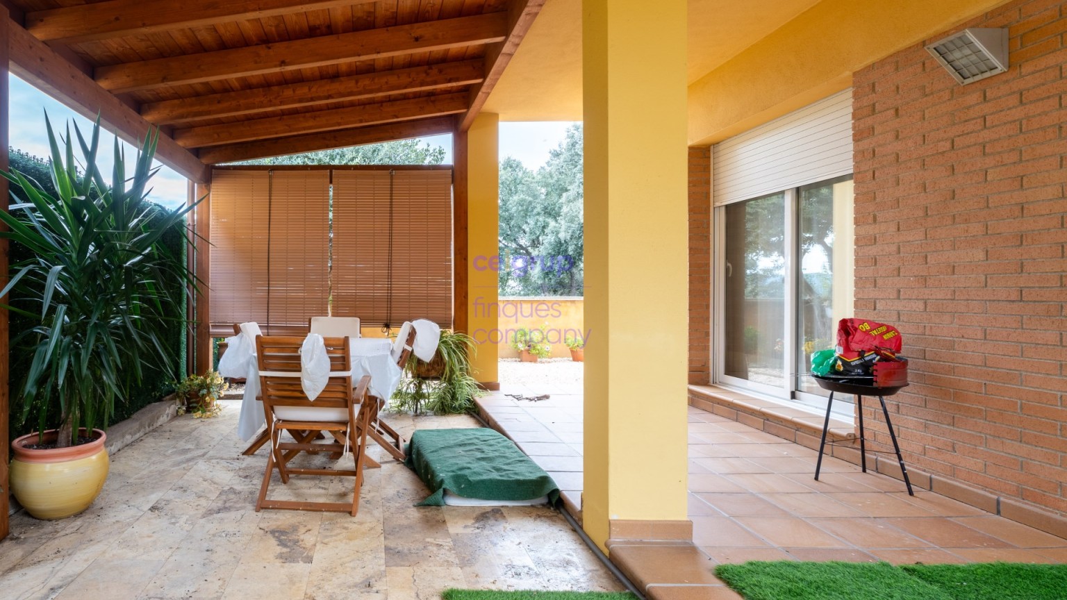 Magnífica casa unifamiliar en venta en Aiguaviva