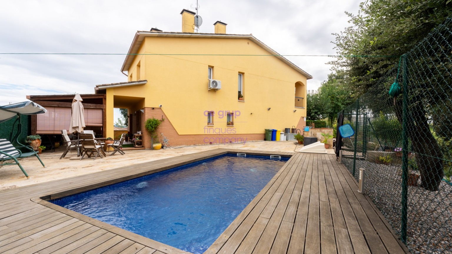 Magnífica casa unifamiliar en venta en Aiguaviva