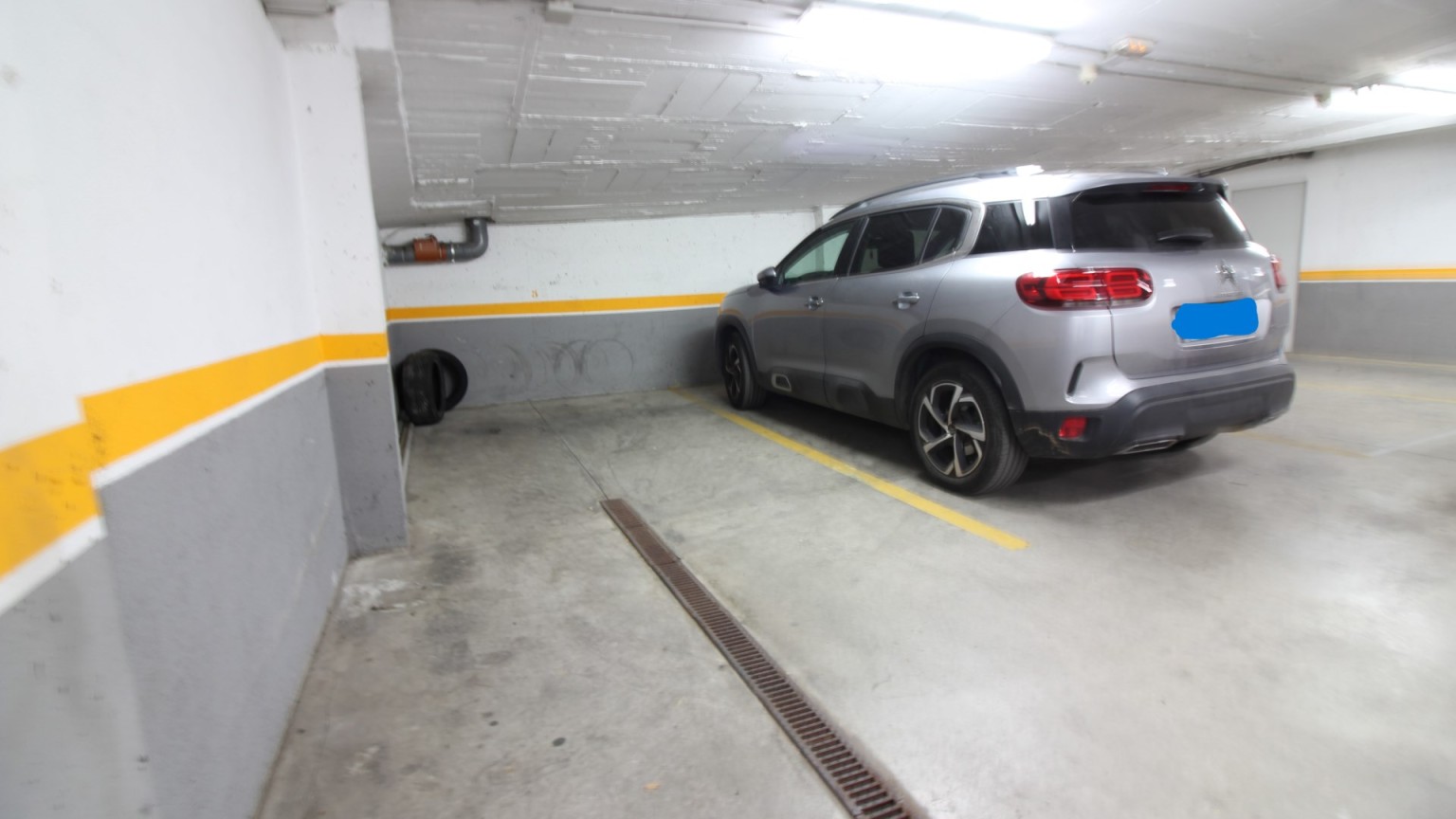 Piso en venta, con parking, en Roses