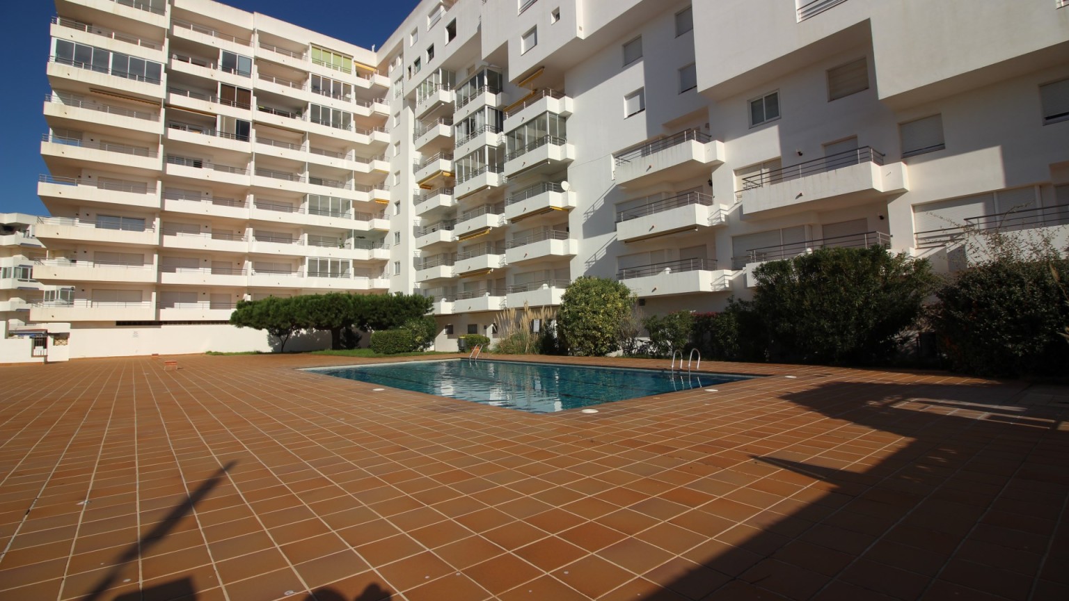 APARTAMENTO EN VENTA FRENTE AL MAR