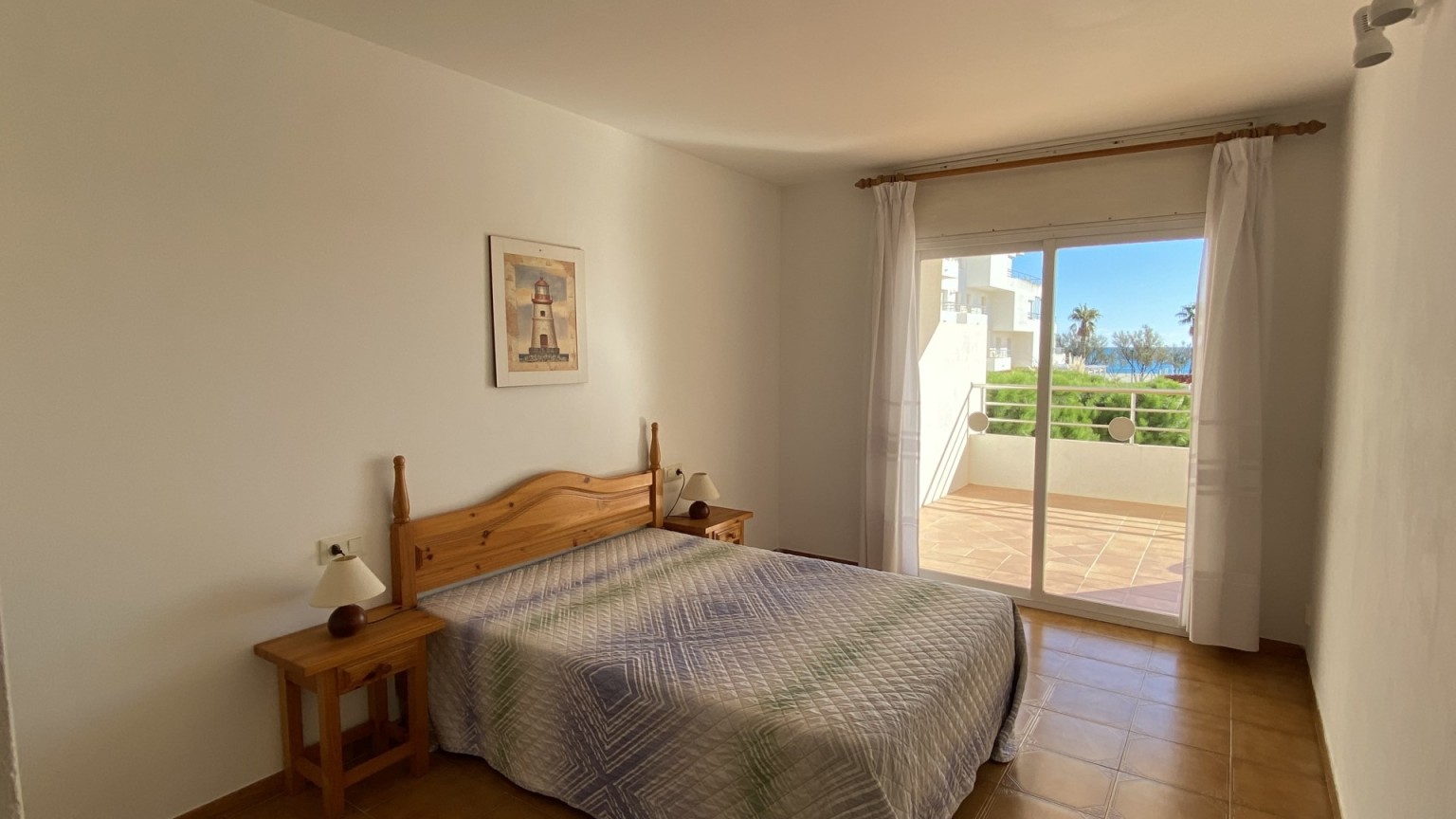 Appartement à vendre en bord de mer, à Roses	