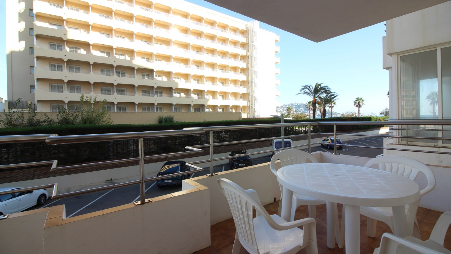 Apartamento en venta en primera linea de mar