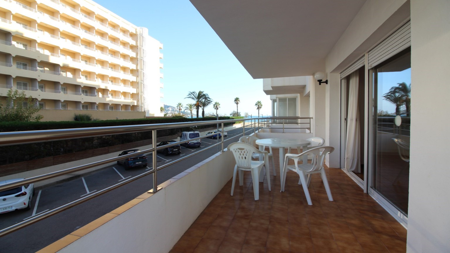 Apartament a primera linea de mar.