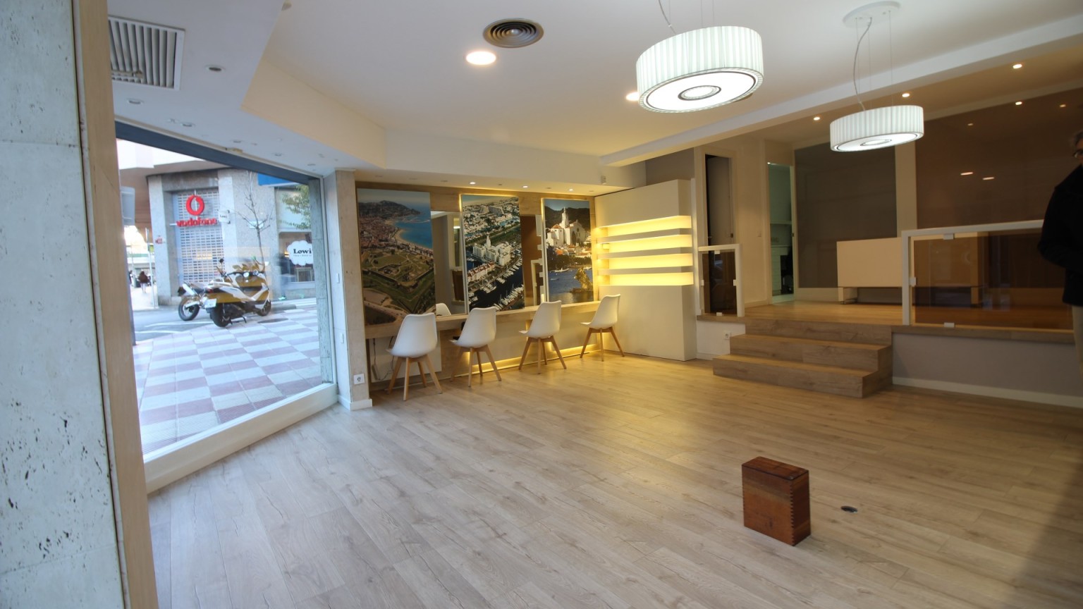 Local comercial en el centro de Roses 