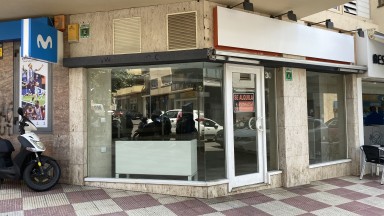 Local commercial dans le centre de Roses