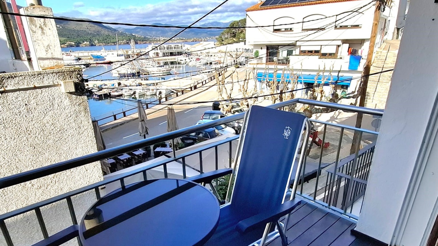 Duplex apartment for rent at El Port de la Selva