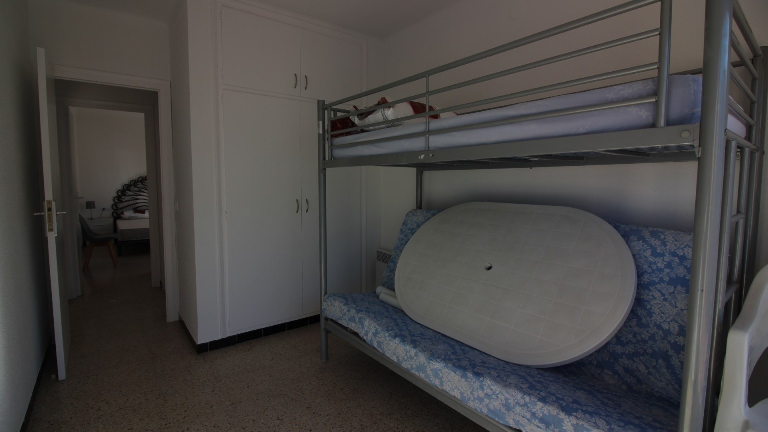 Apartamento para alquiler de temporada, con dos habitaciones en el centro de Sta. Margarita