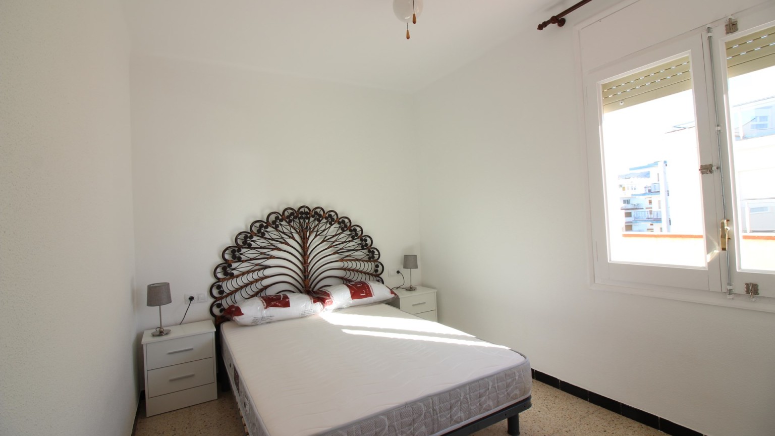 Apartamento para alquiler de temporada, con dos habitaciones en el centro de Sta. Margarita