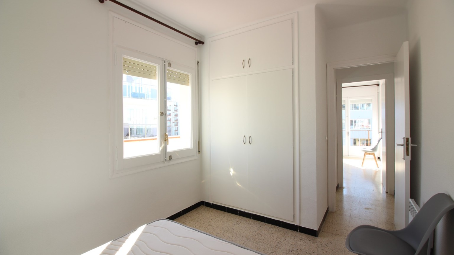 Apartamento para alquiler de temporada, con dos habitaciones en el centro de Sta. Margarita
