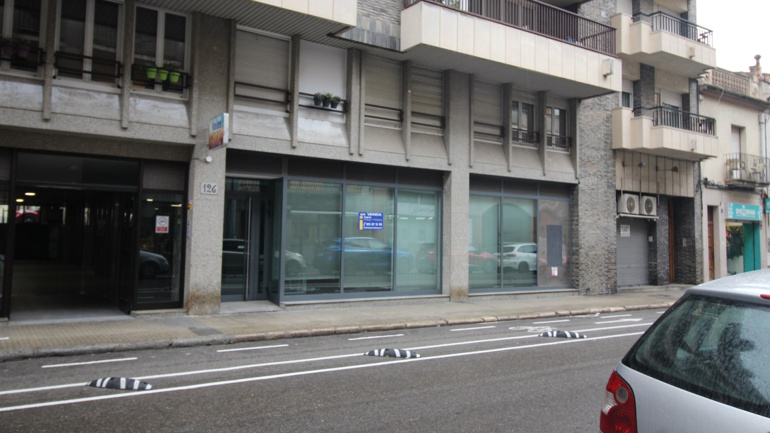 Premises for sale, ideal for commercial or office use, Creu de la mà area, in Figueres