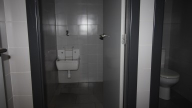 Premises for sale, ideal for commercial or office use, Creu de la mà area, in Figueres