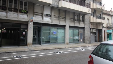 Premises for sale, ideal for commercial or office use, Creu de la mà area, in Figueres
