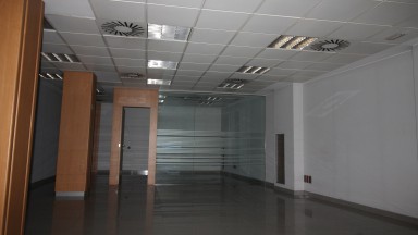 Premises for sale, ideal for commercial or office use, Creu de la mà area, in Figueres