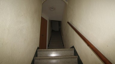 Casa en venta, de planta baja y dos pisos, con garaje opcional,  en  La Jonquera