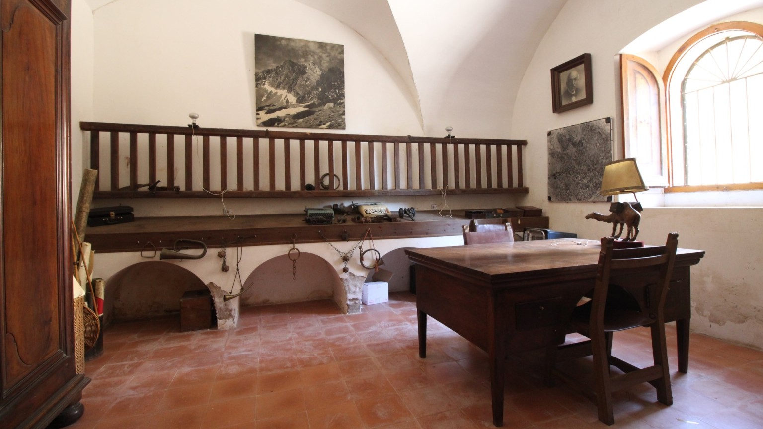 En venta excepcional propiedad histórica en Cabanes, versátil y exclusiva
