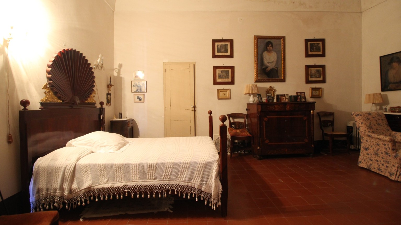 En venta excepcional propiedad histórica en Cabanes, versátil y exclusiva