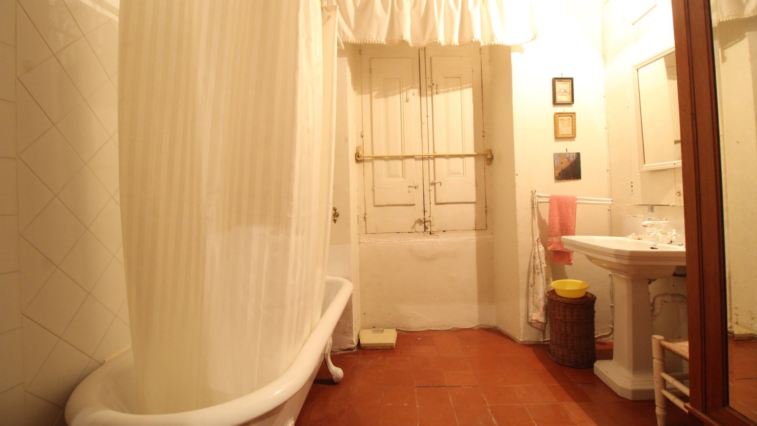 En venta excepcional propiedad histórica en Cabanes, versátil y exclusiva