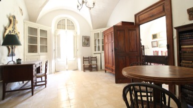 En venta excepcional propiedad histórica en Cabanes, versátil y exclusiva