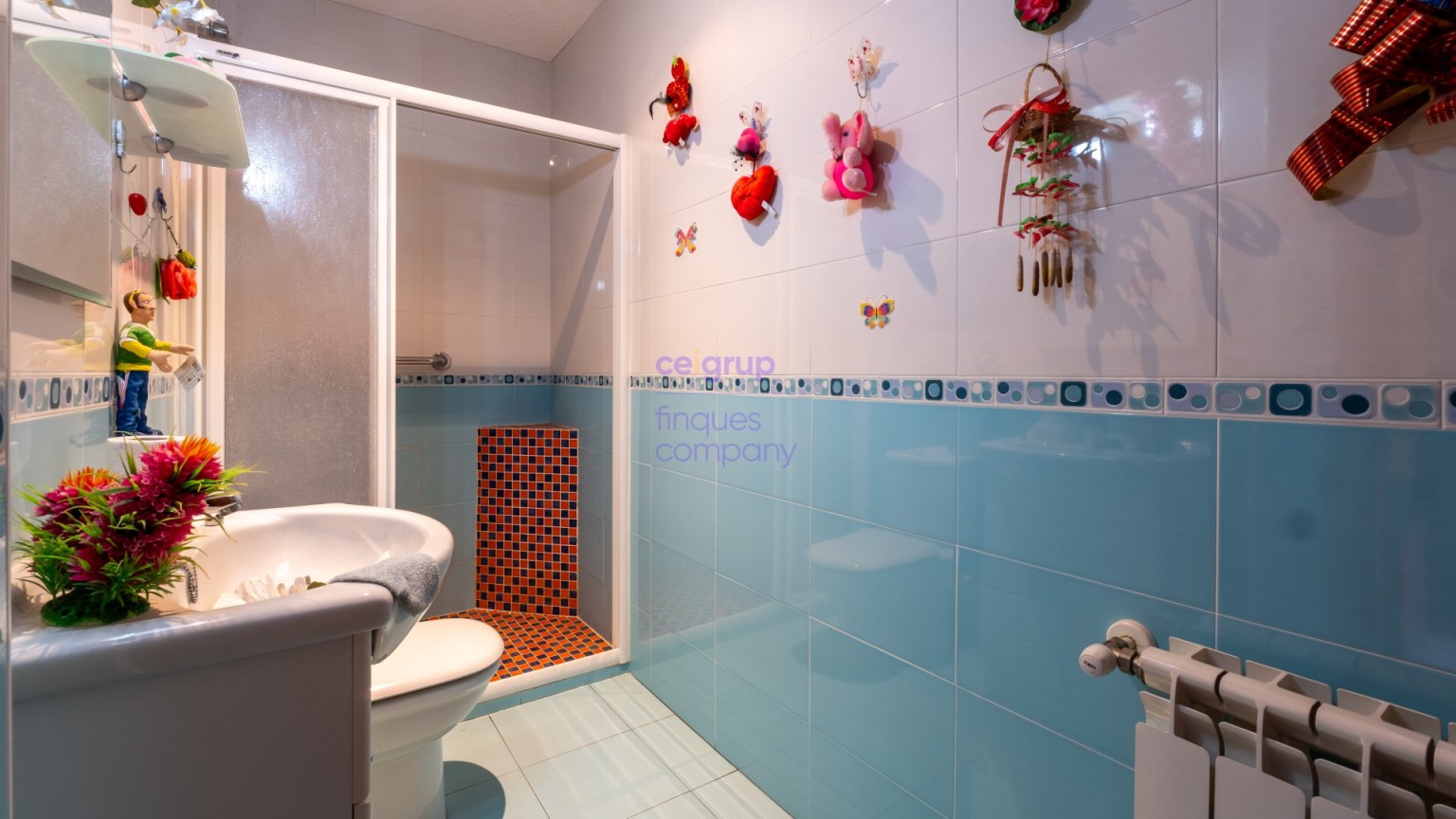 House for sale in the center of Vidreres 