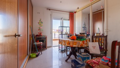 House for sale in the center of Vidreres 