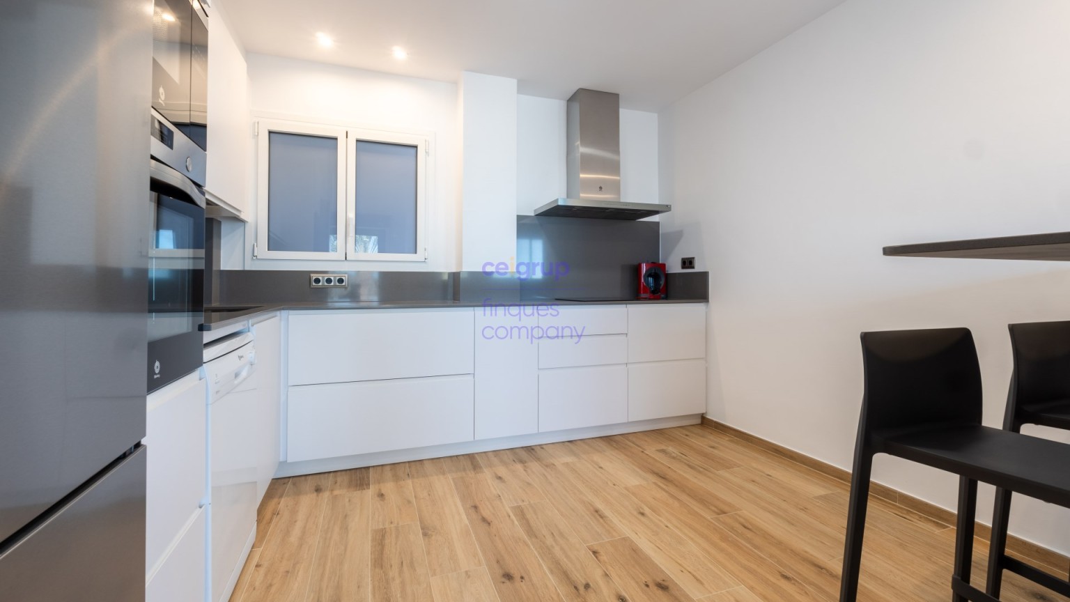 Fantástico apartamento en venta a primera línea del Port de Llançà