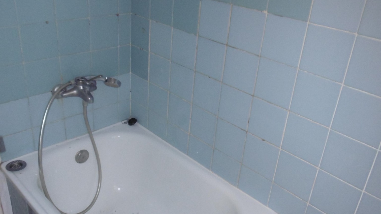 Piso en venta, ideal inversores, zona Poble Nou de Figueres