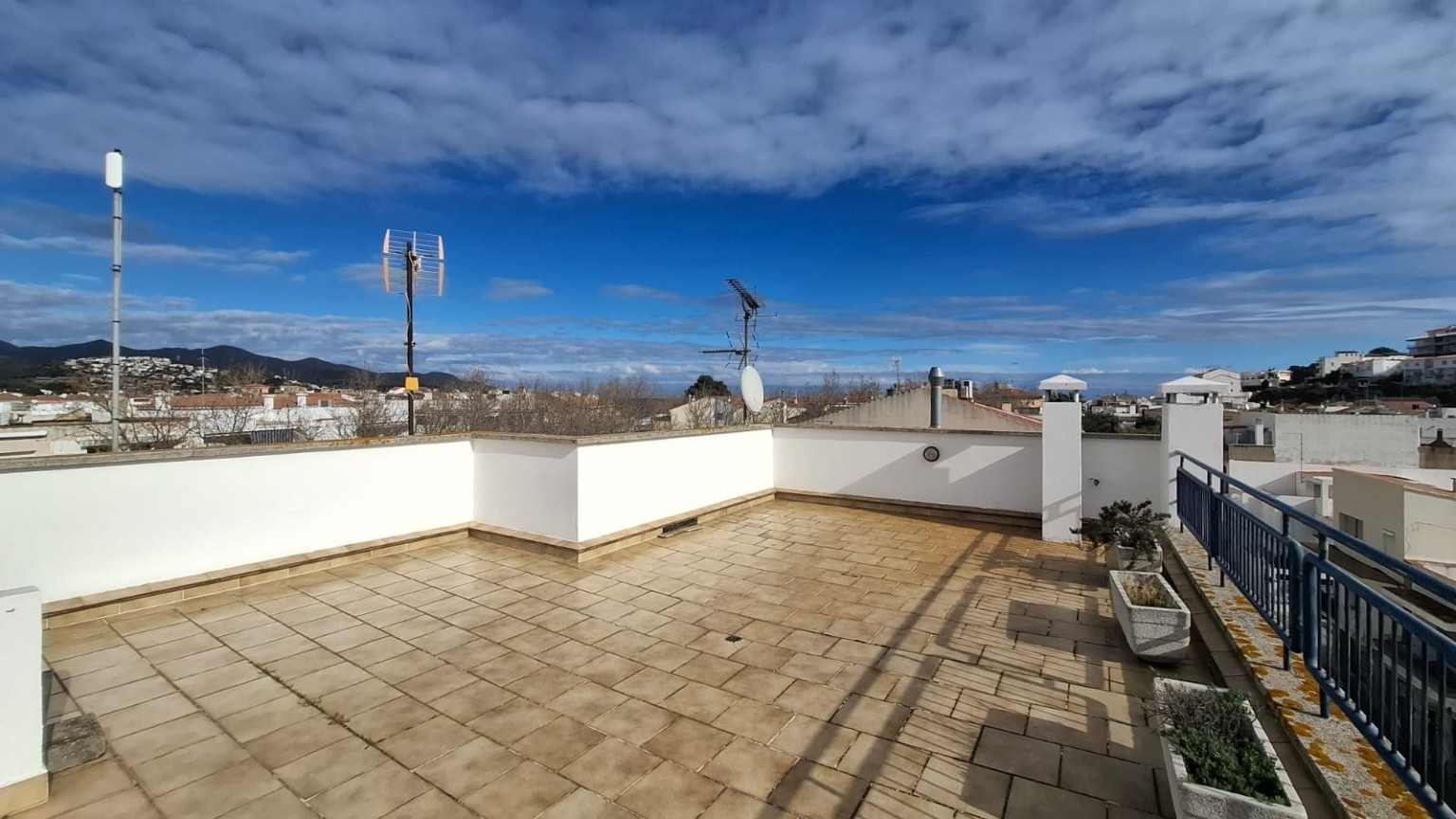 Fantastique duplex en vente au Port