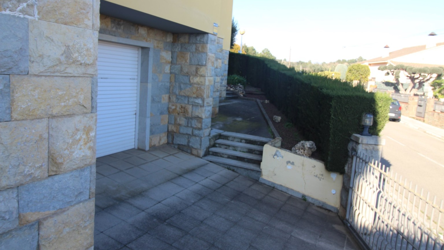 Casa aislada en venta, en la urbanización Serra Floreta, de Figueres