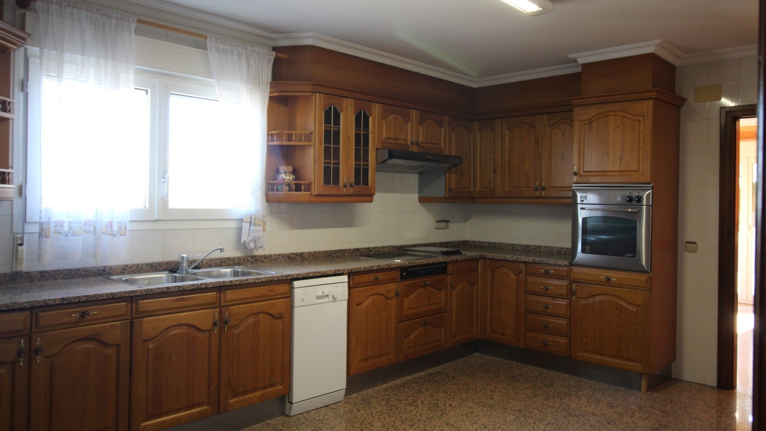 Casa aislada en venta, en la urbanización Serra Floreta, de Figueres