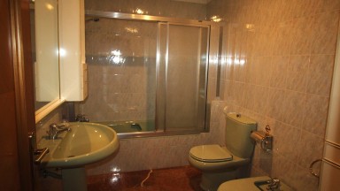 Casa aislada en venta, en la urbanización Serra Floreta, de Figueres