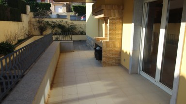 Casa aislada en venta, en la urbanización Serra Floreta, de Figueres