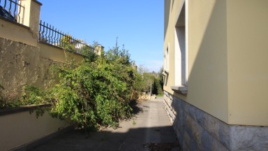 Casa aislada en venta, en la urbanización Serra Floreta, de Figueres