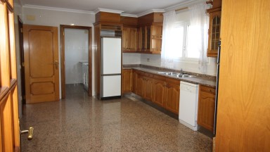 Casa aislada en venta, en la urbanización Serra Floreta, de Figueres