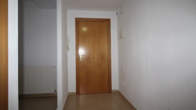 Luminoso piso en venta, con parking incluido, en Figueres