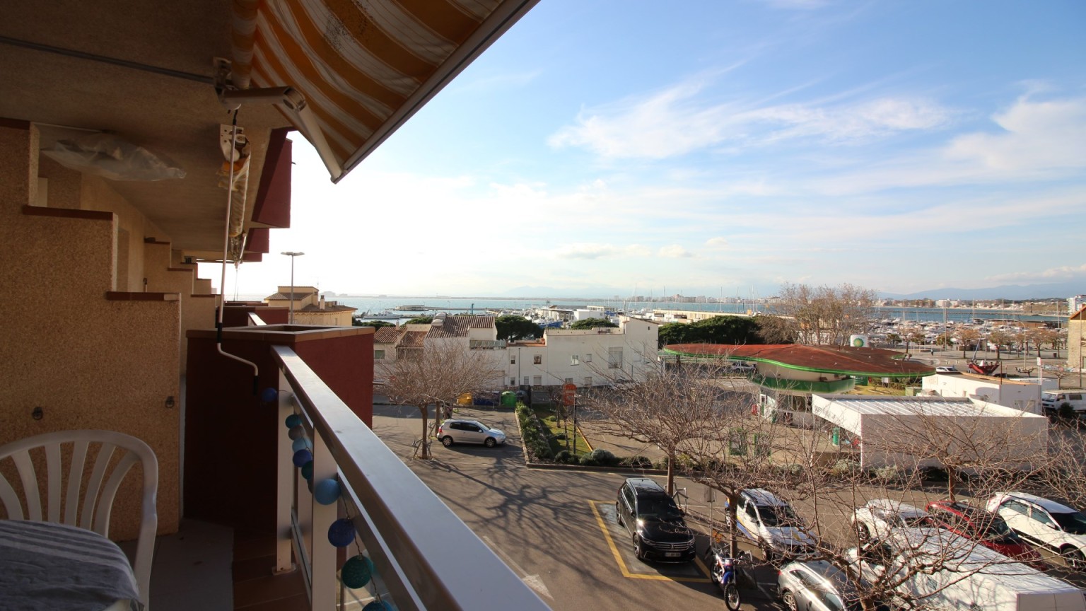 APARTEMENT FOR SALE WITH TERRACE