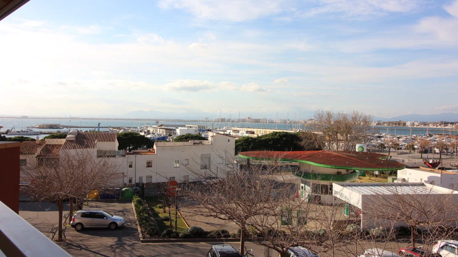 APARTEMENT FOR SALE WITH TERRACE